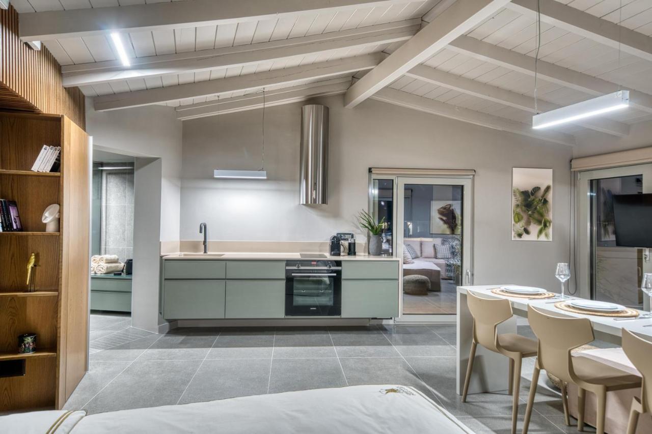 דירות נאפפליו Chameleon Premium Loft מראה חיצוני תמונה